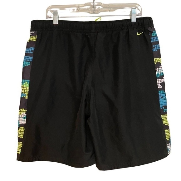 Nike Retro Geometric Swim Trunks - Picture 2 of 10
